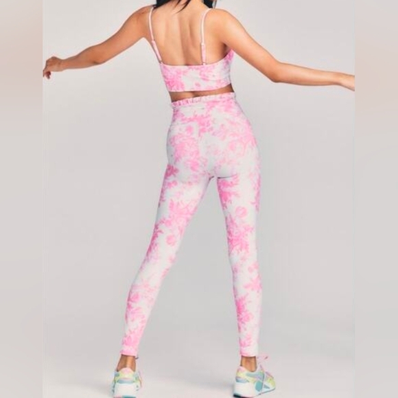 LoveShackFancy Beach Riot Dana Leggings Pink Floral - Picture 2 of 8